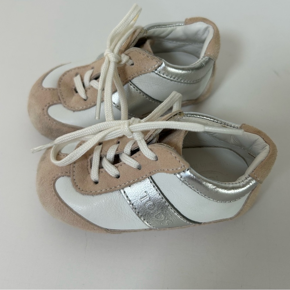 TOD’S Junior Baby Silver and Tan Shoes